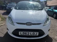 Used Ford Fiesta Titanium 96 HP (70 kW) 2012 White Hatchback
