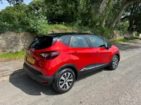 Used Renault Captur Play 90 HP (66 kW) 2018 Red SUV
