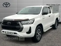 Used Toyota HiLux Active 150 HP (110 kW) 2022 White Pickup