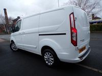 Used Ford Transit Custom Limited 130 HP (95 kW) 2018 White Van