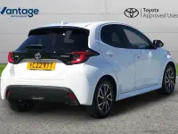 Used Toyota Yaris Design 113 HP (83 kW) 2022 White Hatchback