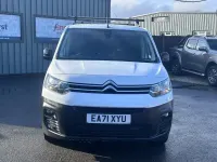 Usado Citroën Berlingo 130 HP (95 kW) 2021 Branco Monovolume