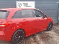 Used Mercedes B180 109 HP (80 kW) 2013 Red MPV