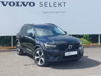 New Volvo XC40 Plus 163 HP (119 kW) 2025 Black SUV