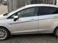 Used Ford Fiesta Titanium 70 HP (51 kW) 2011 Silver Hatchback
