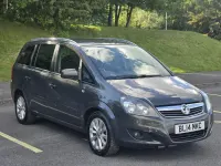 Usado Vauxhall Zafira Excite 2014 Gris Monovolumen
