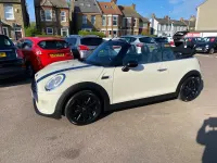 Begagnad Mini Cooper Cabriolet 2016 Vit Cab