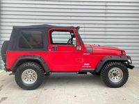 Begagnad Jeep Wrangler Sport 2003 Röd SUV