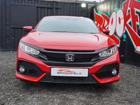 Used Honda Civic SR 129 HP (94 kW) 2017 Red Hatchback