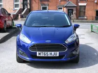 Usado Ford Fiesta Zetec 2015 Azul Citadino