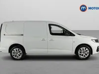 Used Ford Transit Limited 150 HP (110 kW) 2025 White Van