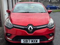 Used Renault Clio IV Dynamique 75 HP (55 kW) 2017 Red Hatchback