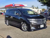 Usado Nissan Elgrand 2013 Negro Monovolumen