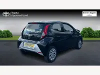 Used Toyota Aygo X-play 72 HP (52 kW) 2019 Black Hatchback
