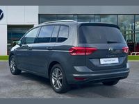 Usado VW Touran Match 150 HP (110 kW) 2025 Cinzento Monovolume