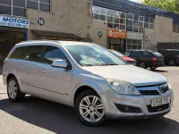 Gebraucht Vauxhall Astra Design Edition 138 PS (101 kW) 2009 Silber Kombi