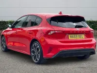 Used Ford Focus ST-Line X 2019 Red Hatchback