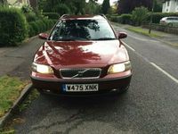 used Volvo V70 2.4