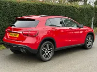 Used Mercedes GLA180 Urban 122 HP (89 kW) 2019 Red SUV
