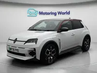Used Renault 5 E-Tech Urban 89 kW (122 HP) 2025 Hatchback