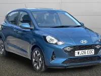New Hyundai i10 Advanced 63 HP (46 kW) 2025 Green Hatchback