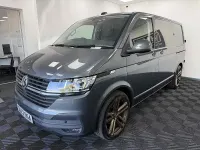 Käytetty VW Transporter Highline 2023 Harmaa Van