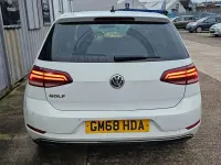Used VW Golf VII Match 115 HP (84 kW) 2019 White Hatchback