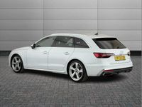 Używany Audi A4 S-Line 163 KM (119 kW) 2023 Biały Kombi