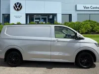 Second-hand VW Transporter Pro 110 CP (80 kW) 2025 Gri Van