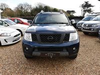 Second-hand Nissan Navara Tekna 2014 Albastru Pickup