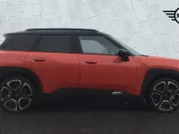 Used Mini Aceman 133 kW (181 HP) 2025 Red SUV