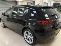 Used Vauxhall Astra SRi 145 HP (106 kW) 2021 Black Hatchback