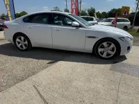Gebraucht Jaguar XF Portfolio 180 PS (132 kW) 2016 Weiß Limousine