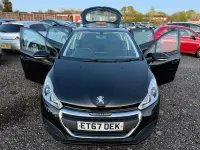 Used Peugeot 208 Active 80 HP (58 kW) 2018 Black Hatchback