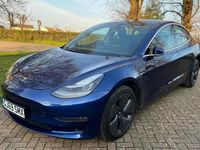 Used Tesla Model 3 Standard Range 239 kW (325 HP) 2019 Blue Sedan