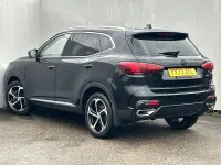 Usado MG HS Trophy 162 CV (119 kW) 2023 Negro SUV