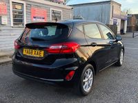 Used Ford Fiesta Zetec 101 HP (74 kW) 2019 Black Hatchback