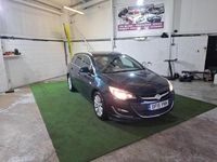 Used Vauxhall Astra Elite 2015 Green Estate