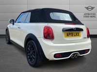 Used Mini Cooper S Classic 192 HP (141 kW) 2019 White Hatchback