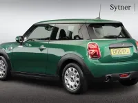 Used Mini ONE Classic 101 HP (74 kW) 2020 Green Hatchback
