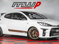 Used Toyota Yaris 310 HP (228 kW) 2021 White Hatchback