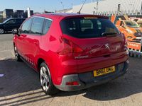 Used Peugeot 3008 Sport 112 HP (82 kW) 2011 Red Estate