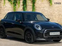 Used Mini Cooper Classic 136 HP (100 kW) 2022 Black Hatchback