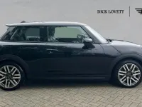Usado Mini Cooper S Hatch 201 HP (147 kW) 2025 Preto Citadino