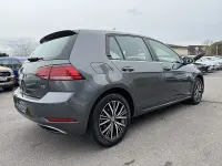 Used VW Golf VII SE 123 HP (90 kW) 2017 Grey Hatchback