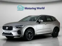 Used Volvo XC60 Core 250 HP (183 kW) 2023 Gold SUV