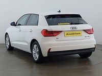 Used Audi A1 Design 95 HP (69 kW) 2022 White SUV