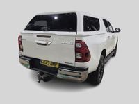 Used Toyota HiLux 150 HP (110 kW) 2023 White Pickup