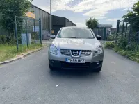 Used Nissan Qashqai Acenta 114 HP (83 kW) 2009 Silver SUV