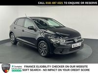 Usado VW Polo Life 95 HP (69 kW) 2024 Preto Citadino